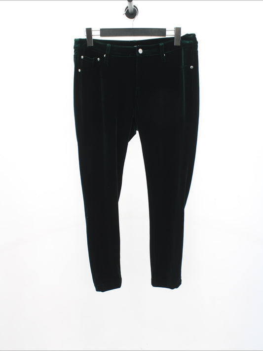 9933ed3d2c3c255abca0717982ad9f49