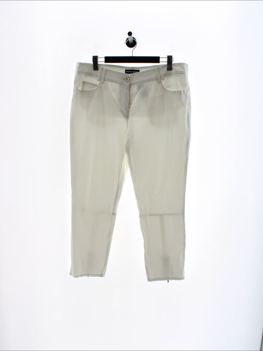 32e080af709296fe70f8d307547bc0bb