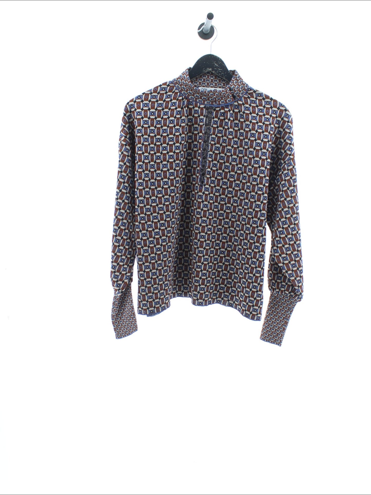 813103181188ba599c8c3cd66a086378