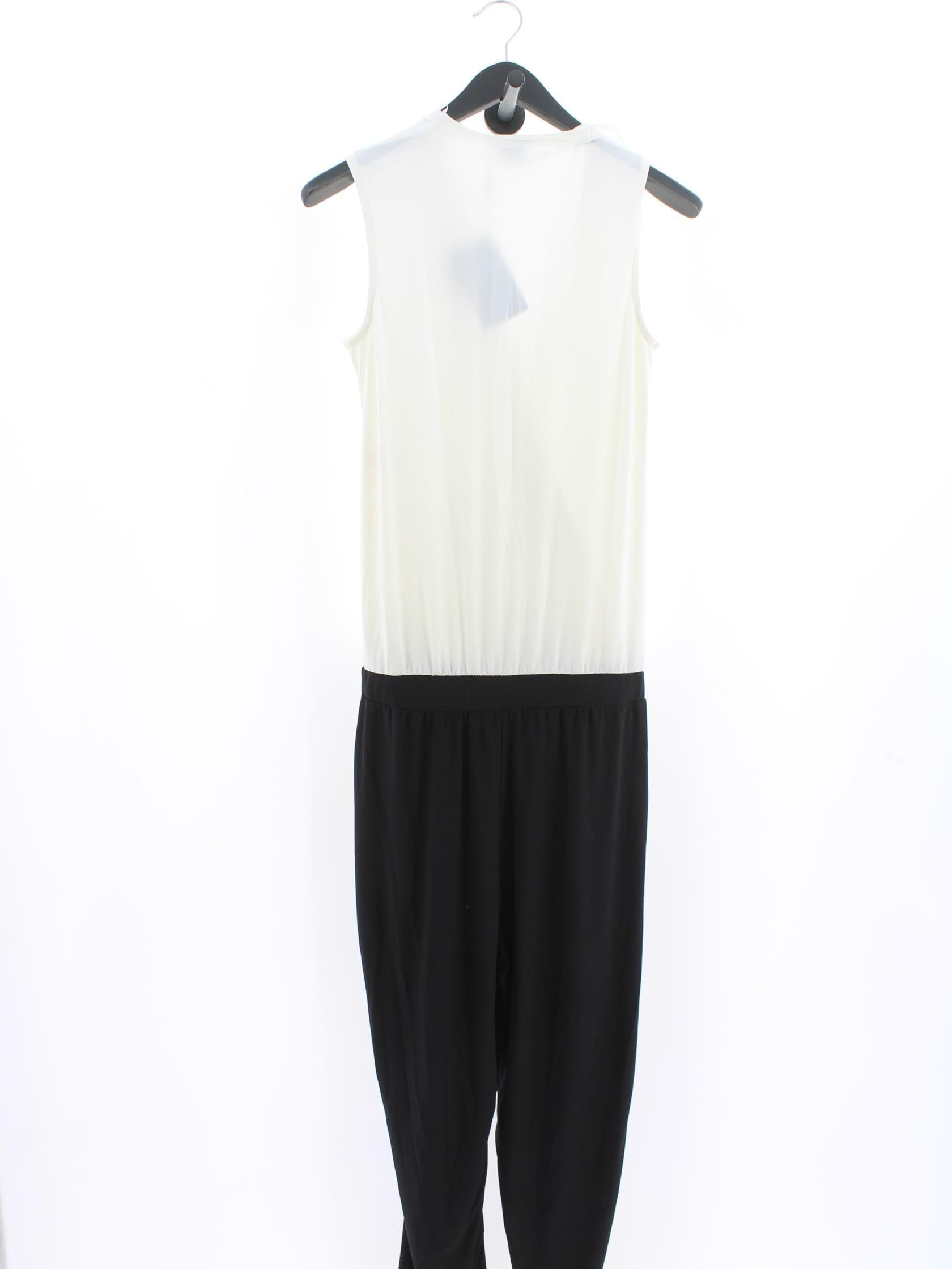 36fab2a5564e6109c1accb859e92b043