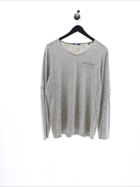 b9bc6e499744865038656a9bd4adfda4