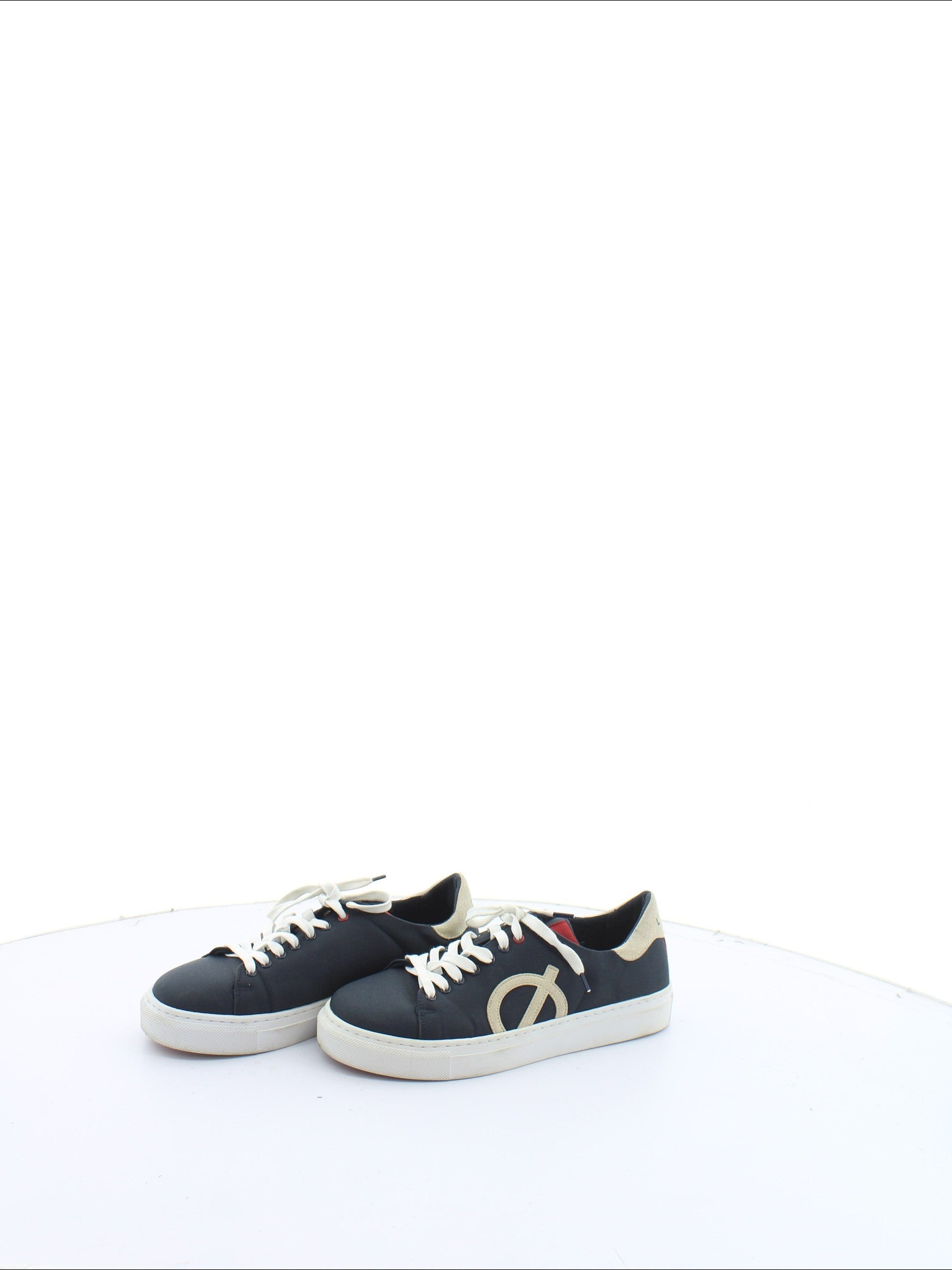 d6b0a5f62a9a3eb0f7a8ff336043dcf5