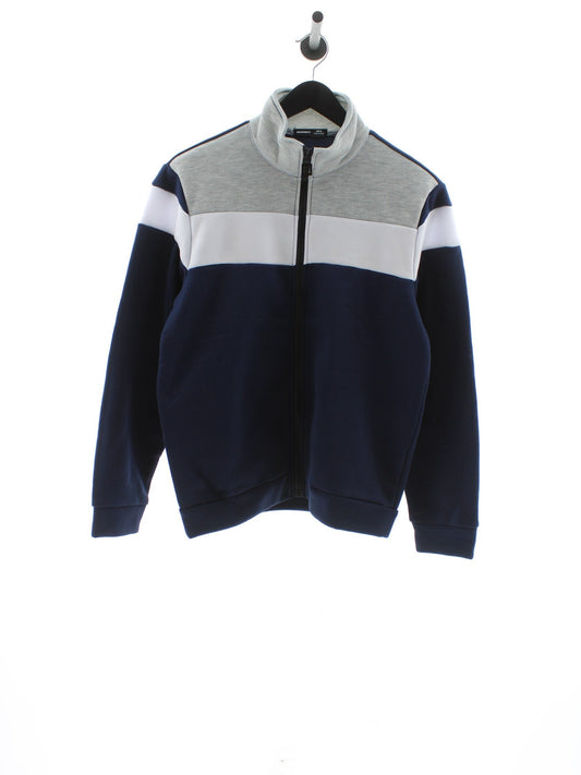 5b3832f68d17032d6ed44d9f021bb907