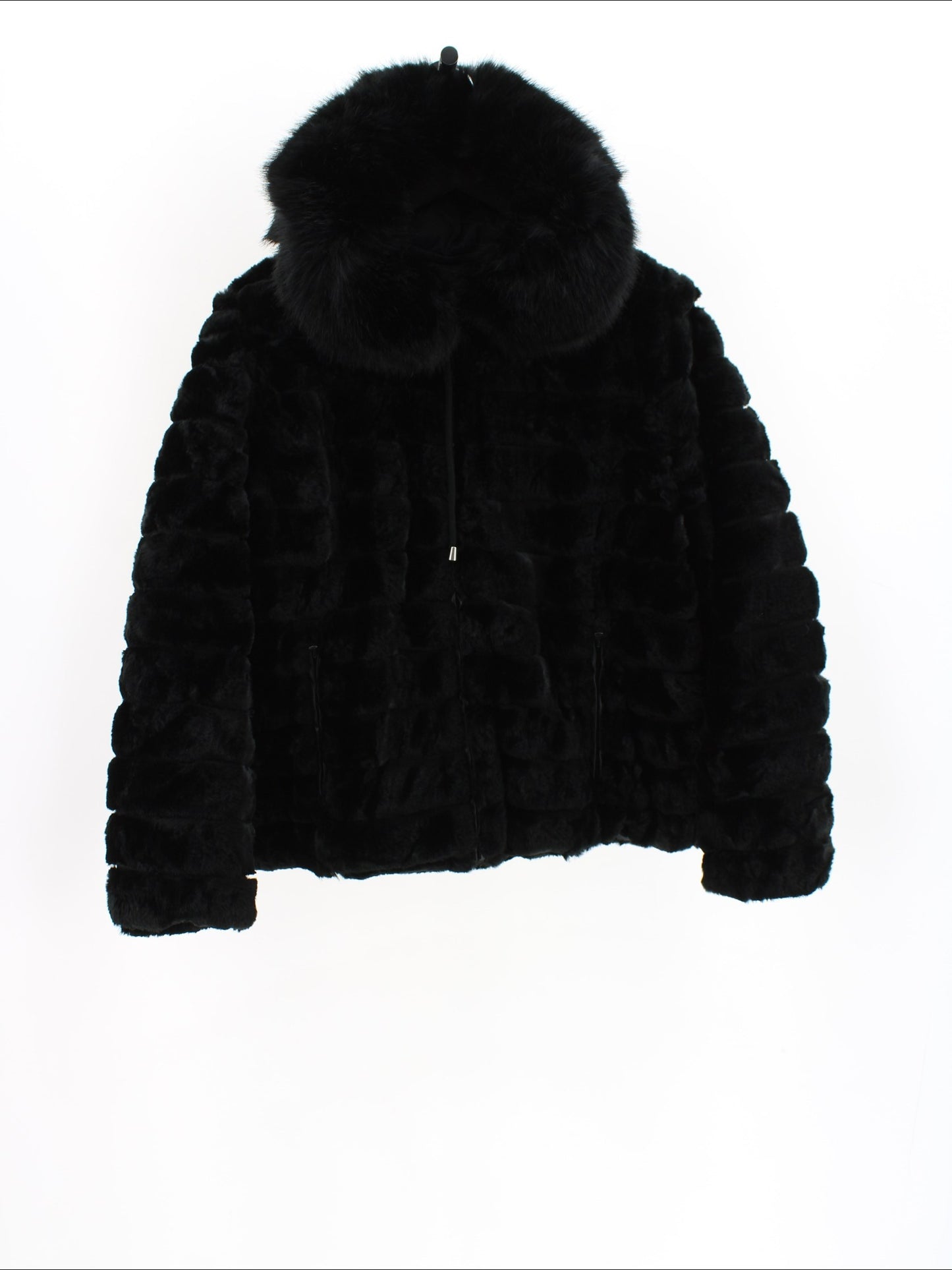 d78b13ed896a1367628a63ab9565355e