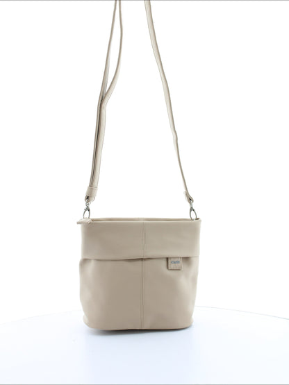 9907422e154140b551a1164981843078