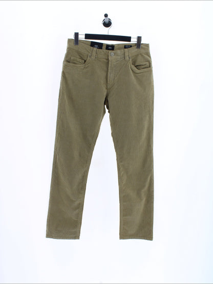 7a998d121c78fa7021b77ef43dadbbd4