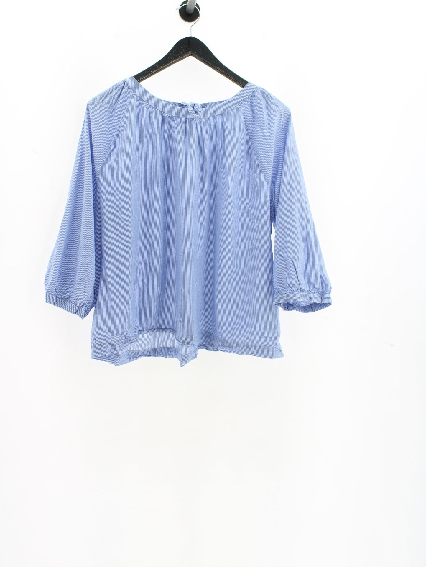 0355f1f7560bbb4e4e37433b8bfd40ff