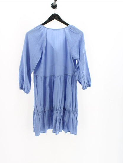 b4dea4532f856fa1eca5f5ef72ec76b4