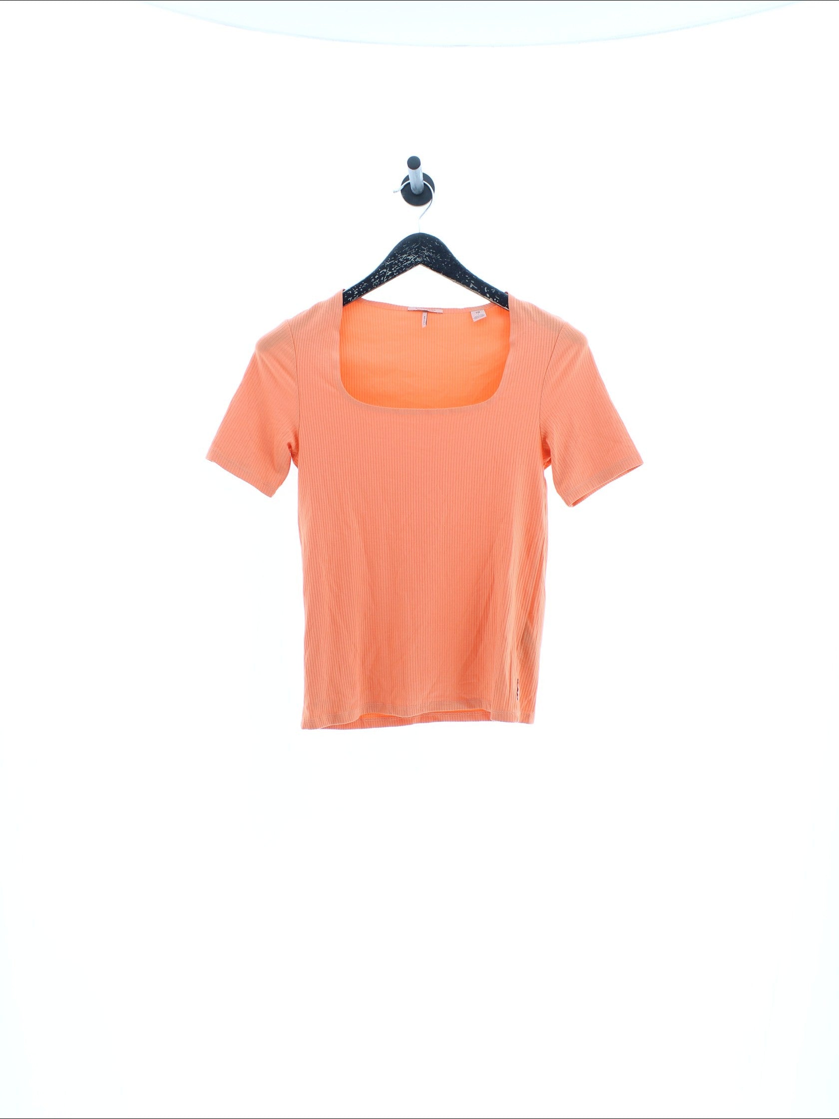 c9d2605bc74e068d9c5a3cd419e3a720