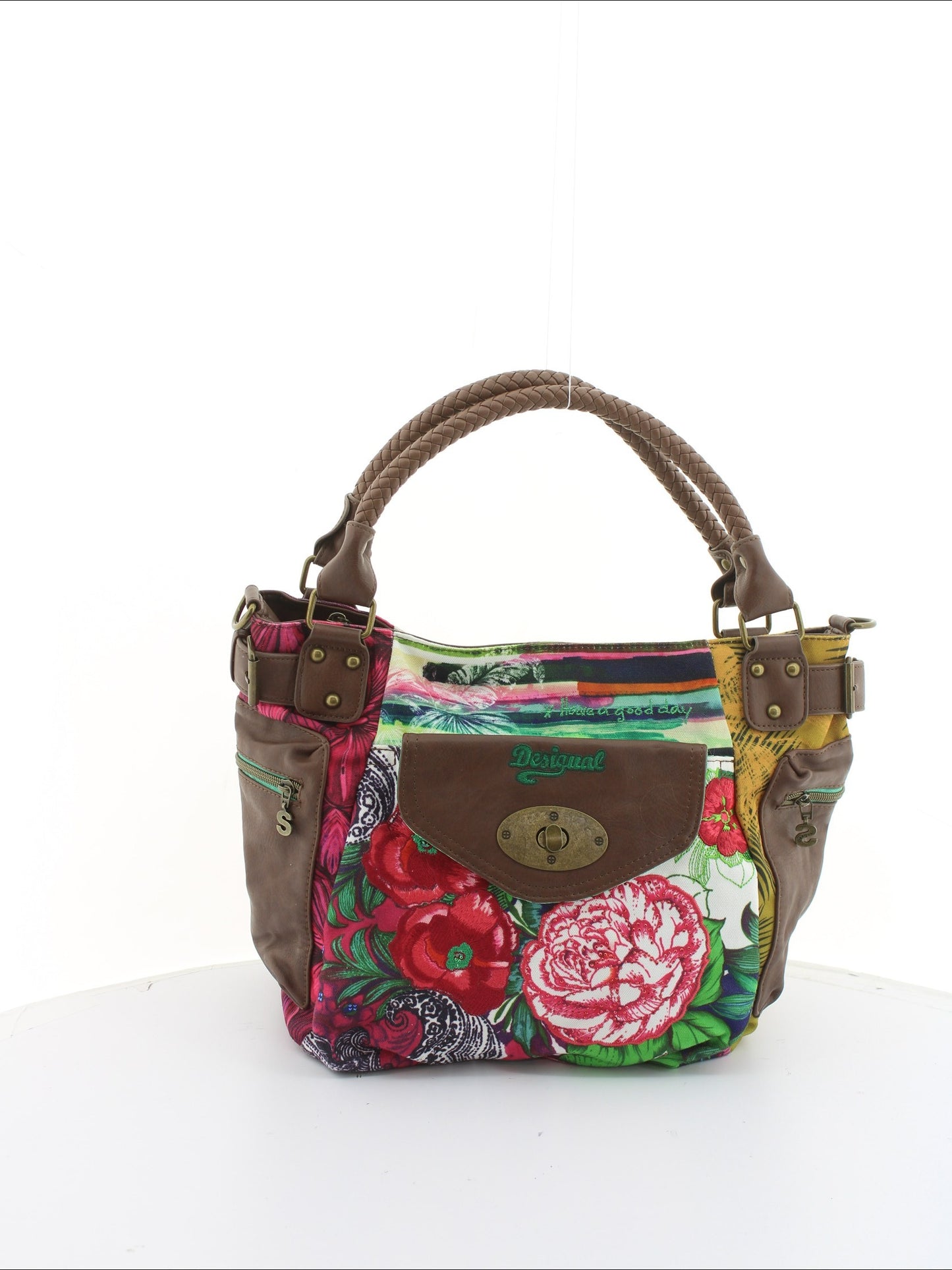 adfdb119c25e35e5c100af7fca8c1797