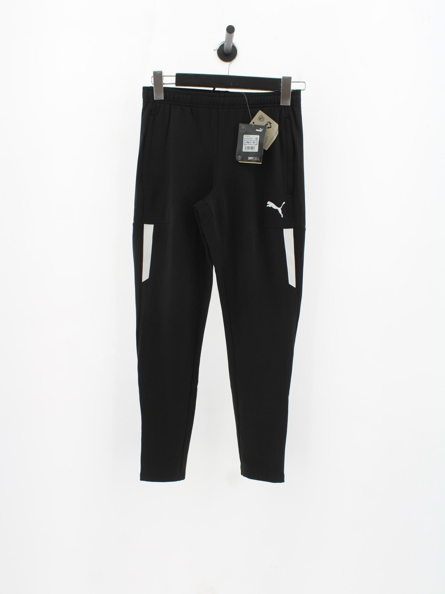 8d4de1e44399740090aff1c8c8f2e7d3