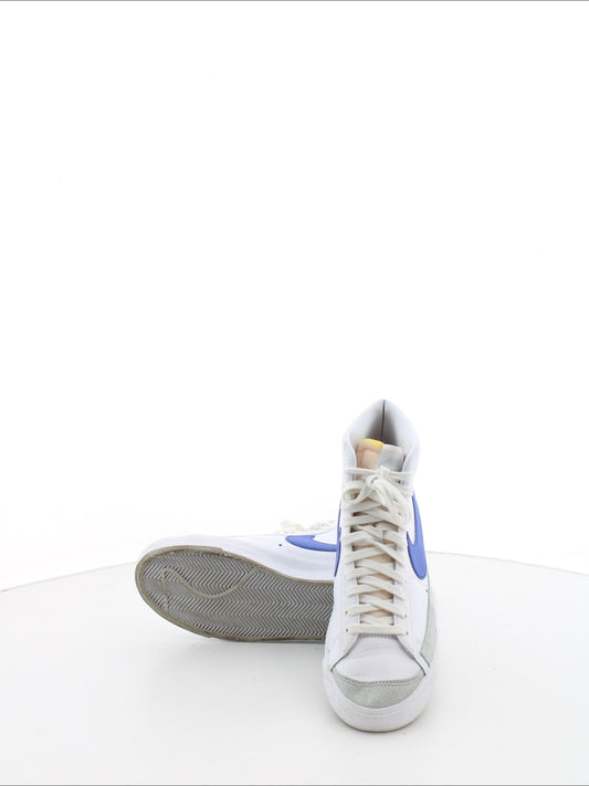 f5ee855554bcbbe6ac79fadd5ea4a2e9