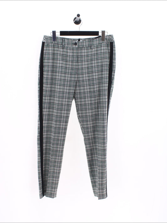 b8ab263dc3daa5f3d4bb32058c6e0364