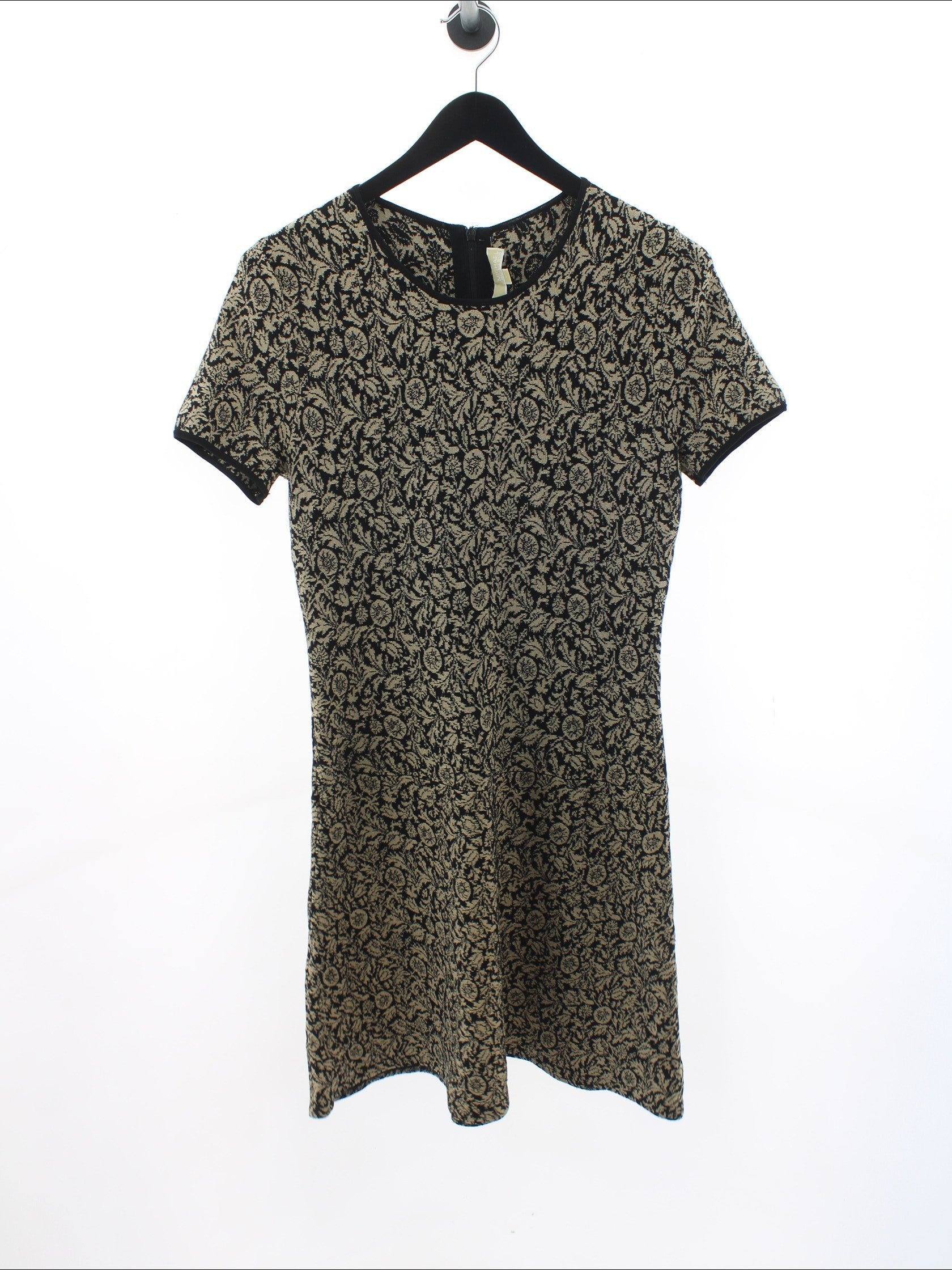 82a8399be487194665d0d8c171346a77