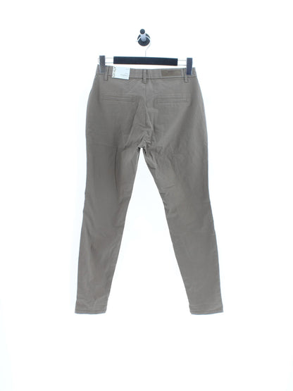 50da18645768a3289dd83cc47d33bd81