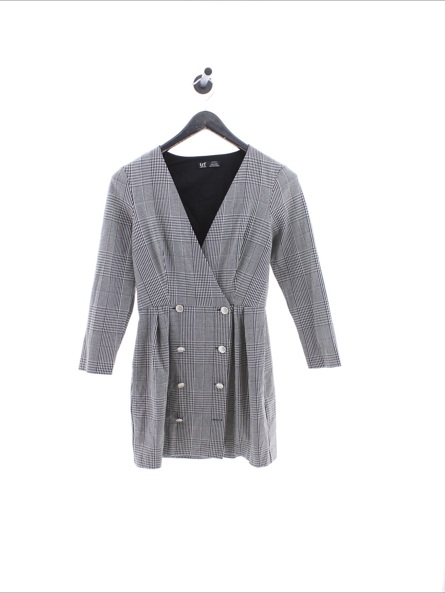 93625daee308ac2ca7b7bb83d6a8d244